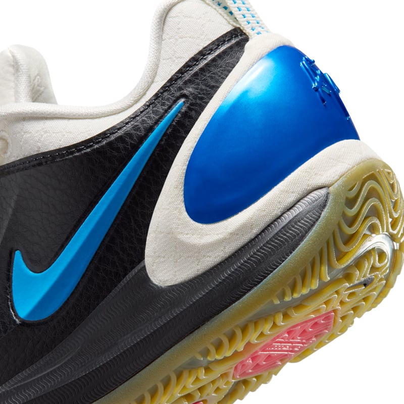 Nike A'Two IH2231-001 08