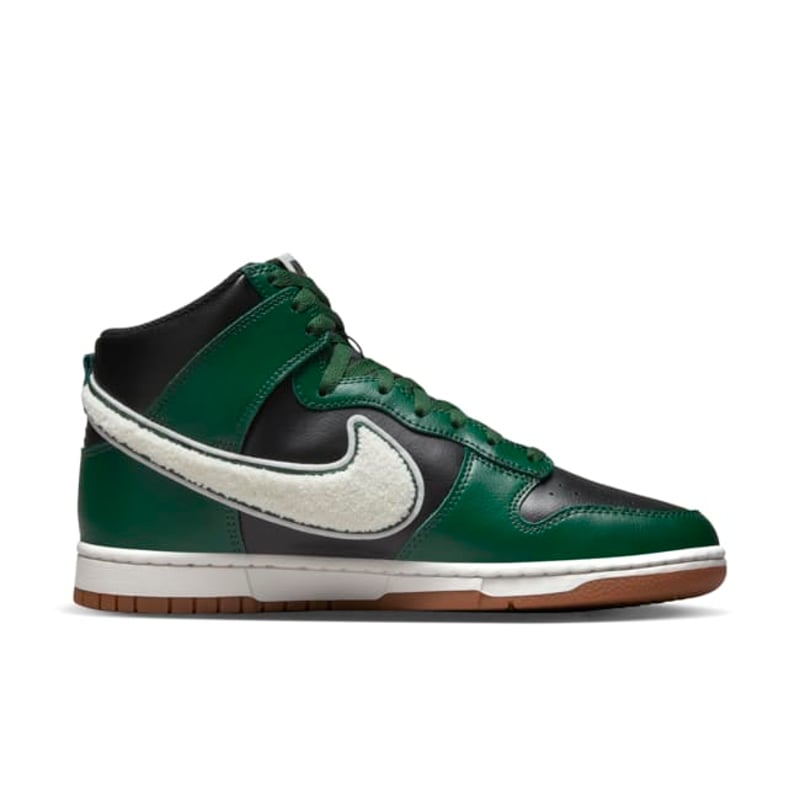 Nike Dunk High Retro DR8805-001 03