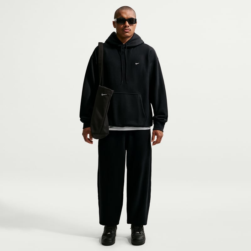 Nike Solo Swoosh HV1082-010 04