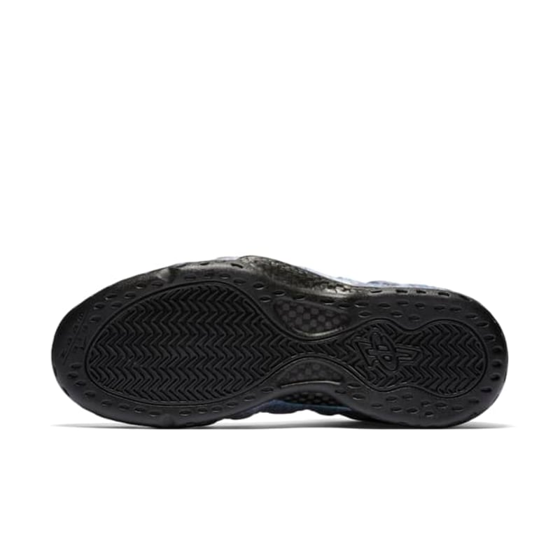 Nike Air Foamposite One PRM 575420-009 02