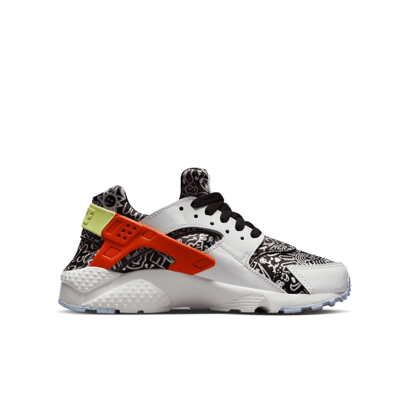 Nike Huarache Run SE "Doodle" | DV2243-100 | SPORTSHOWROOM