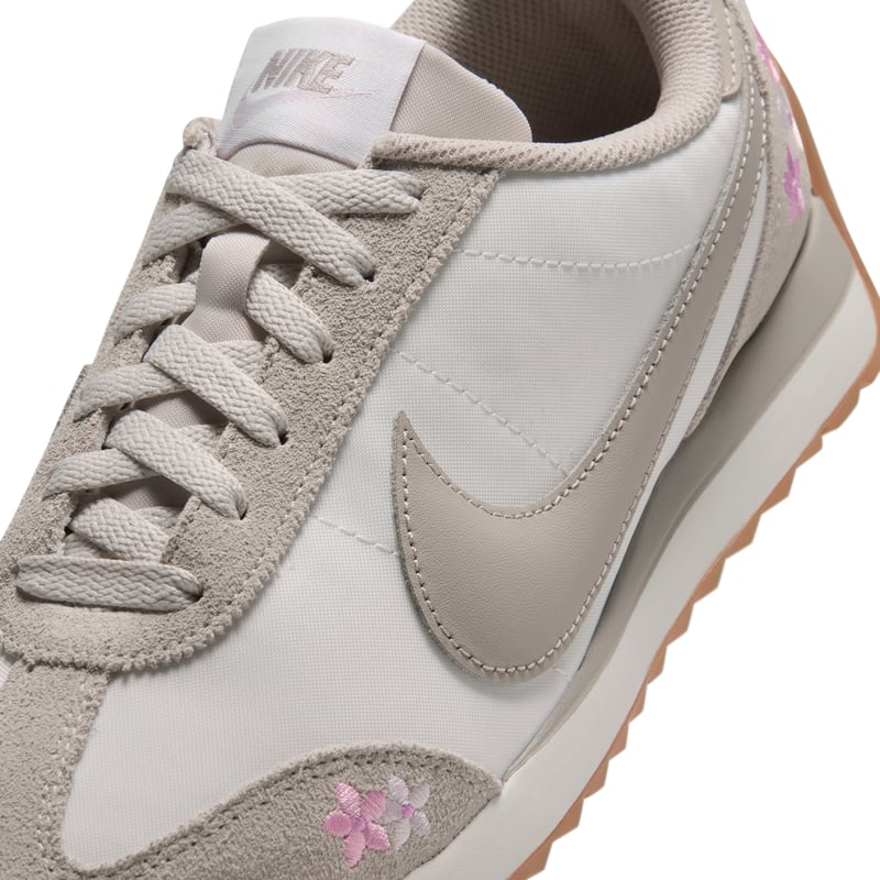 Nike Pacific SE sneakers "Sail & Light Orewood Brown" | Dames | Sportstyle | 07 | SPORTSHOWROOM