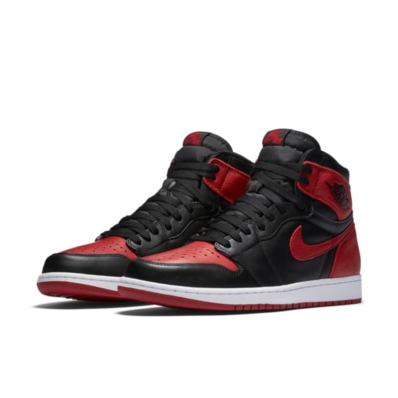 Jordan 1 Retro High OG ‘Banned’ 555088-001 04