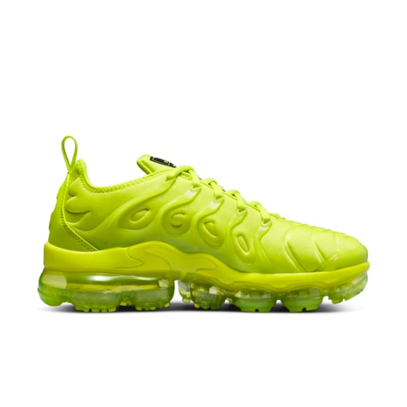 Nike Air VaporMax Plus DX1784-300 03