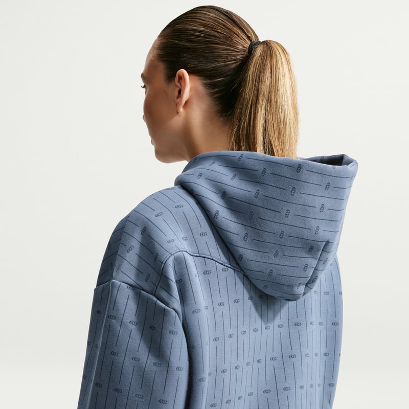Nike Caitlin Clark Standard Issue Brushed Pullover Hoodie "Diffused Blue & Thunder Blue" | Dames | Basketbal | 02 | SPORTSHOWROOM