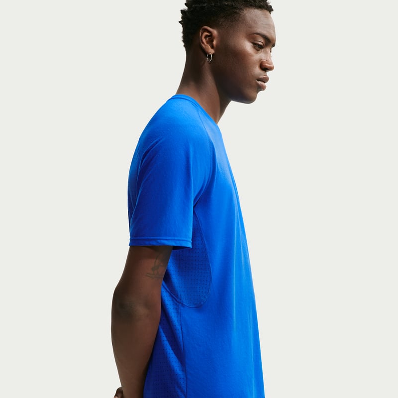 Nike ACG "Solar Chase" Dri-FIT ADV Shirt "Hyper Royal" | Men | Outdoor | 02 | SPORTSHOWROOM