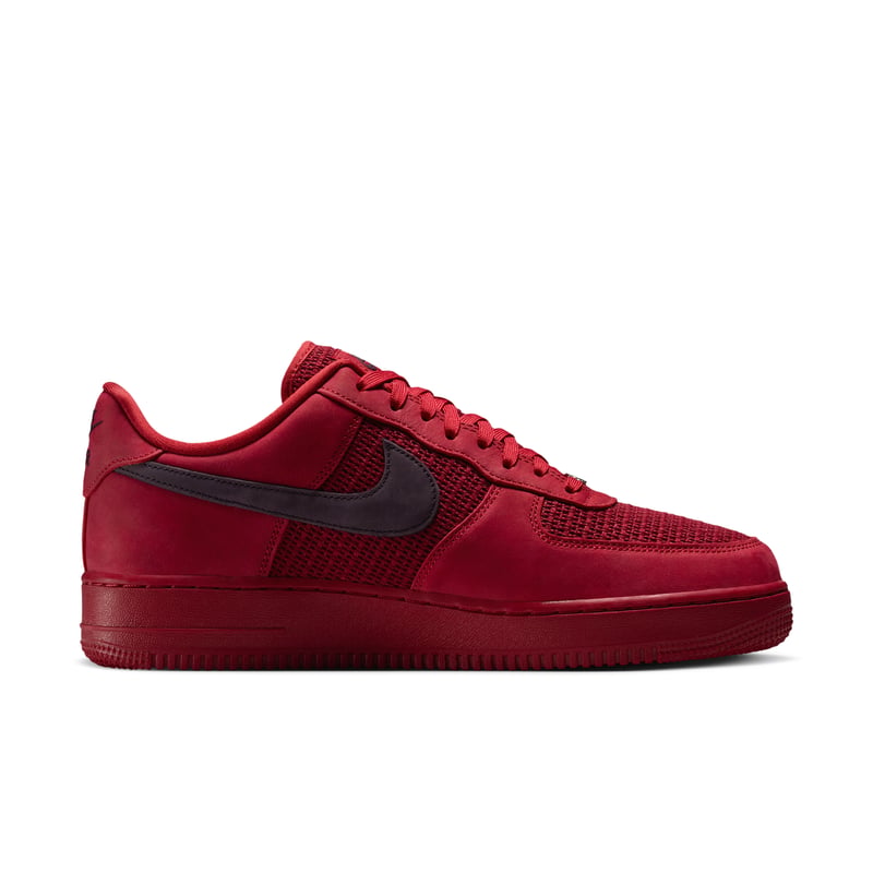 Zapatillas Nike Air Force 1 '07 LV8 "Tough Red" | Hombre | Estilo deportivo | 02 | SPORTSHOWROOM