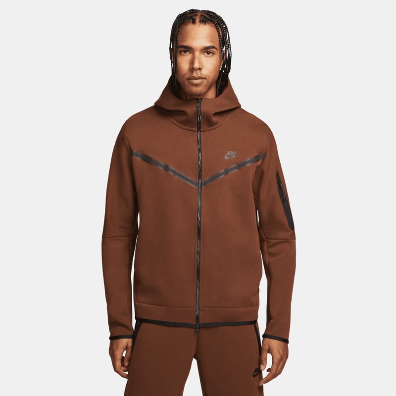 nike tech fleece sconti