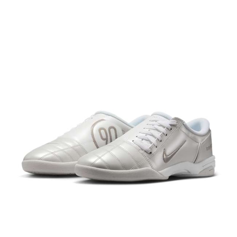 Nike Total 90 III HQ2851-002 05