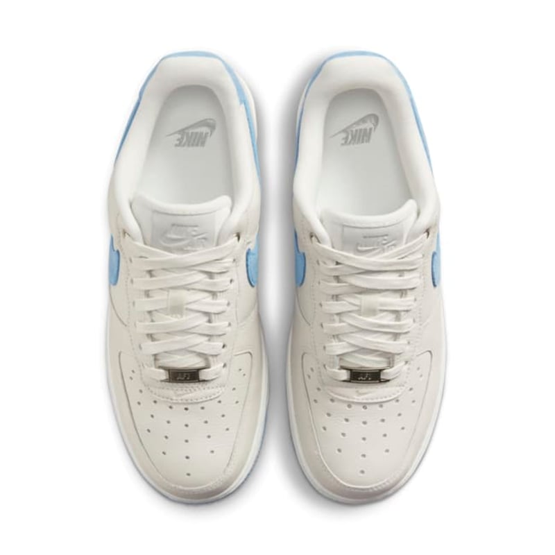 Nike Air Force 1 LXX DX1193-100 04