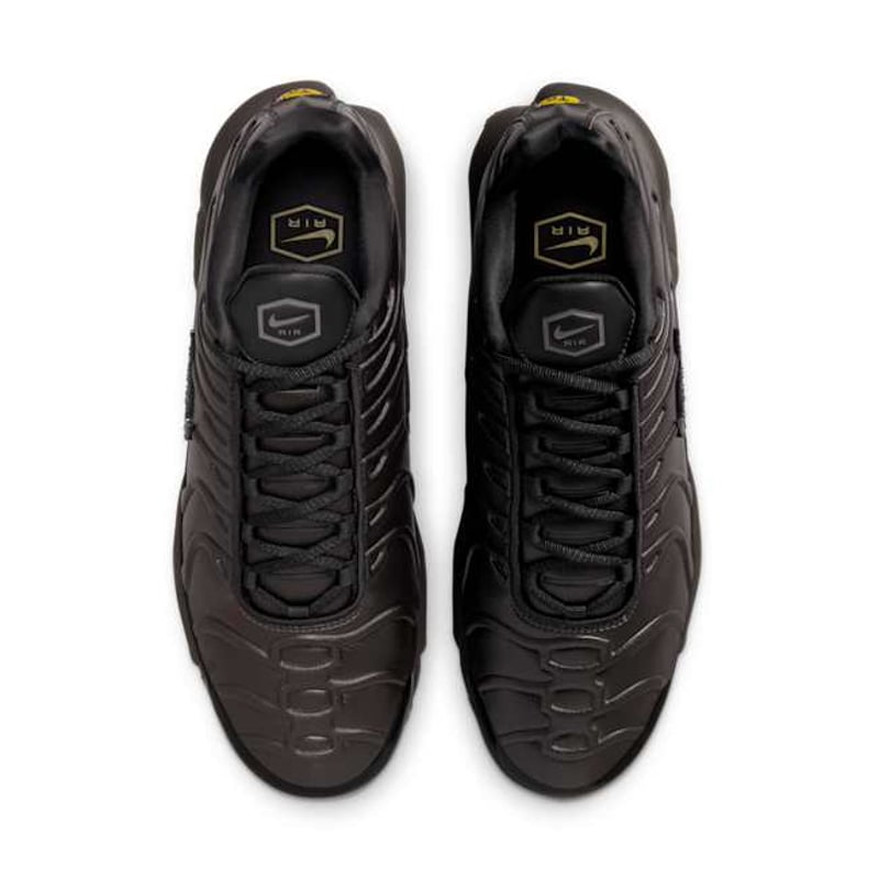 Nike Air Max Plus Premium HJ4519-200 04
