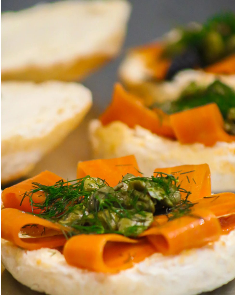 VIE - The Lala RFEMPLBI4S3JKGJCA 01