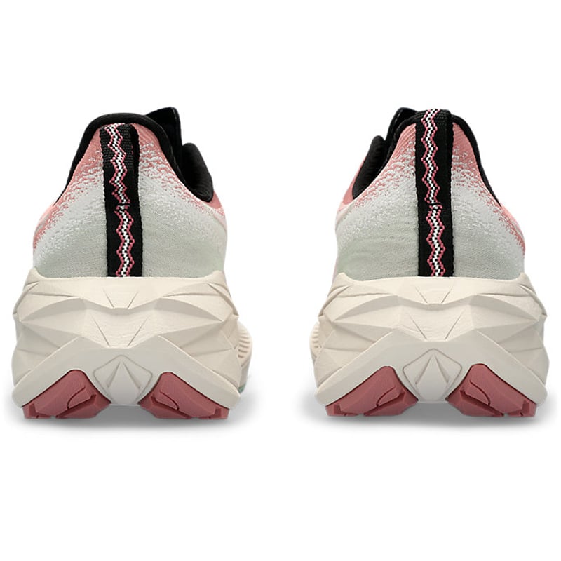 ASICS Novablast 4 TR 1012B654-250 05