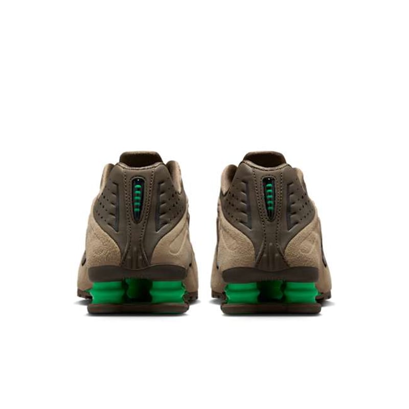 Nike Shox R4 HQ7739-200 06