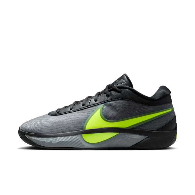 Nike Giannis Freak 6