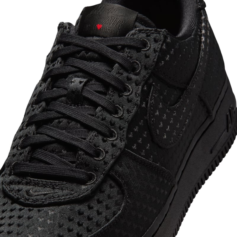 Zapatillas Nike Air Force 1 Retro "Valentine's Day" | Hombre | Estilo deportivo | 06 | SPORTSHOWROOM