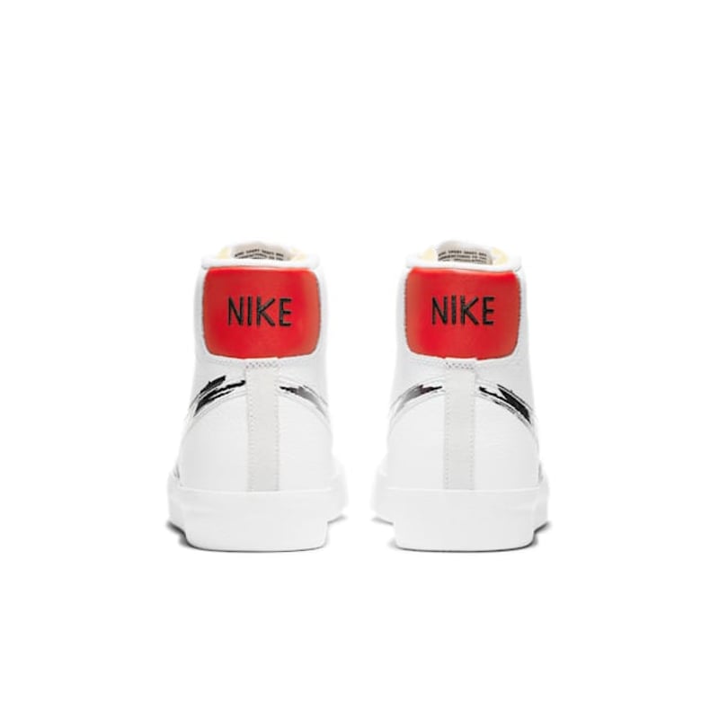 Nike Blazer Mid '77 DC4838-100 06