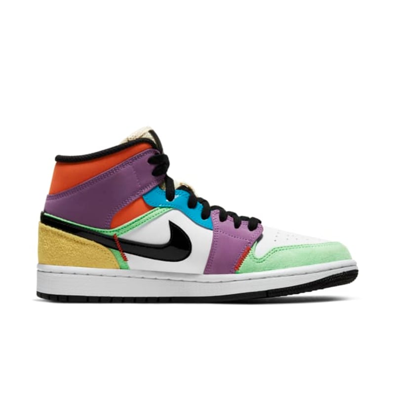 Jordan 1 Mid SE CW1140-100 03