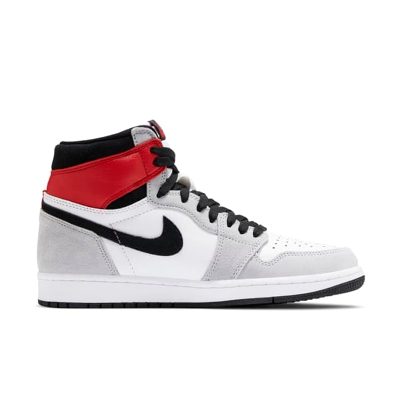 Jordan 1 Retro High OG 555088-126 03