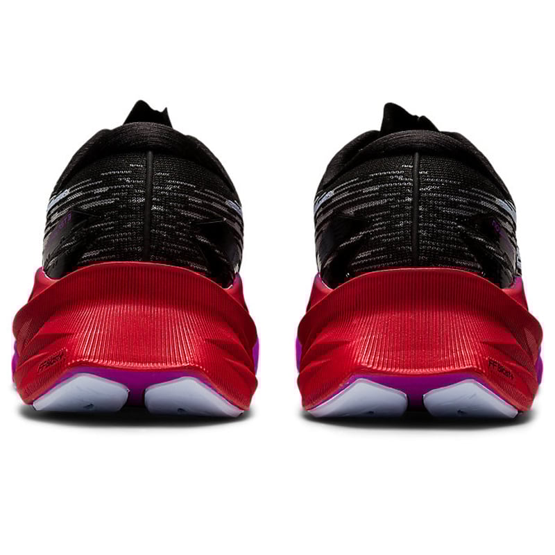 ASICS Novablast 3 1012B288-002 05