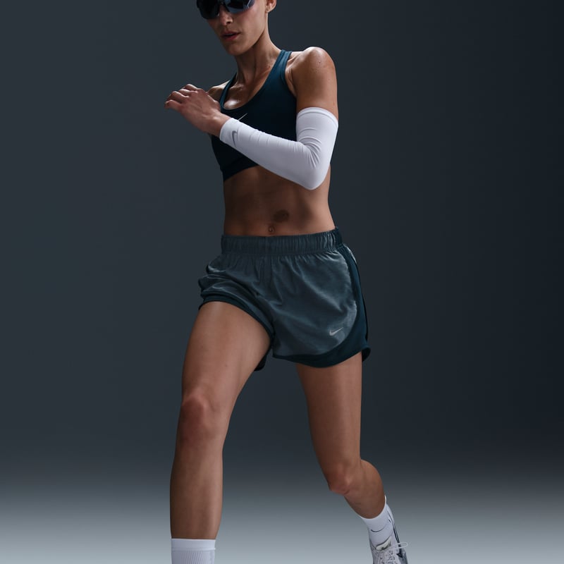 Short Nike Tempo Dri-FIT Mid-Rise Brief-Lined "Armory Navy" | Femme | Course à pied | 05 | SPORTSHOWROOM