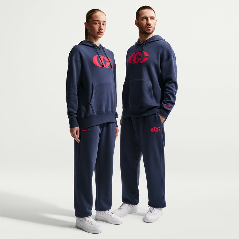 Nike Caitlin Clark Phoenix Fleece Hose "Midnight Navy & University Red" | Damen | Sportstyle & Basketball | 01 | SPORTSHOWROOM