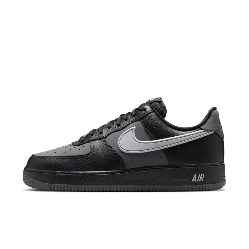 Sneakersy Nike Air Force 1 '07 LV8 "Black & Light Smoke Grey" | Mezczyzni | Sportstyle | 01 | SPORTSHOWROOM
