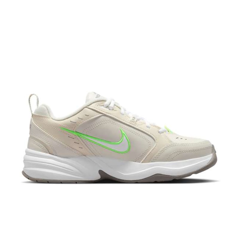 Nike Air Monarch IV FN3436-011 03