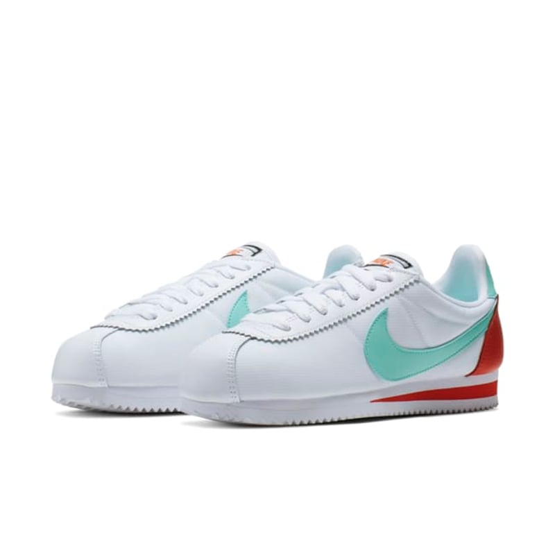 Nike Classic Cortez Premium 905614-104 05