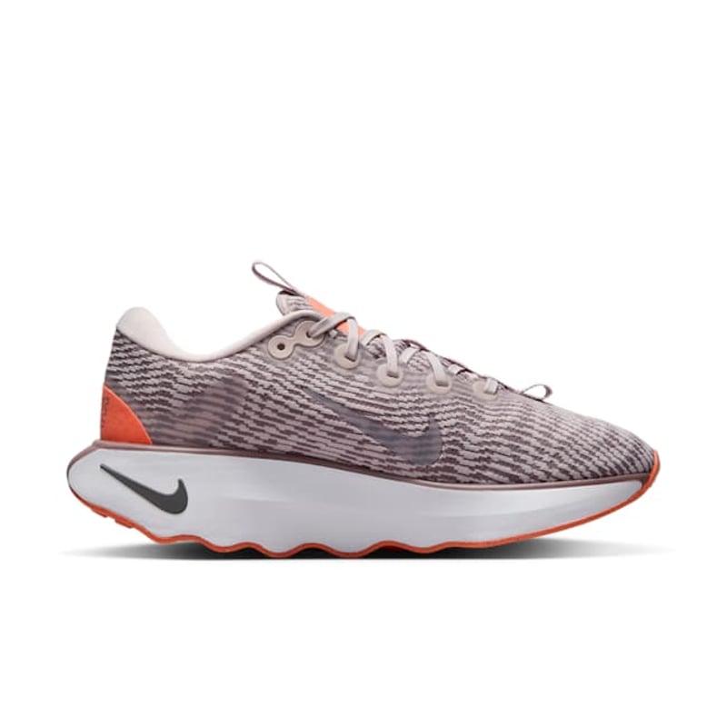 Nike Motiva DV1238-007 03