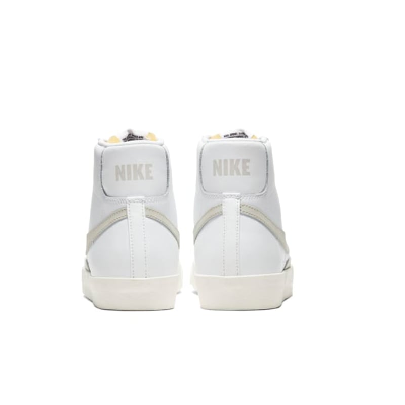Nike Blazer Mid '77 Vintage BQ6806-106 06