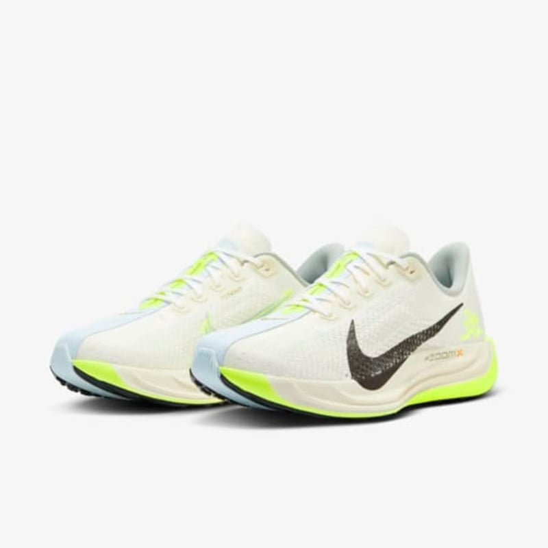 Nike Pegasus Plus HQ3451-101 05