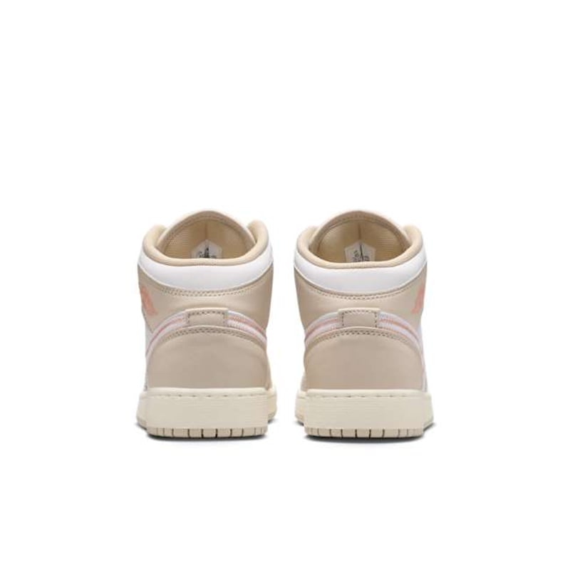 Jordan 1 Mid SE HQ5879-100 06