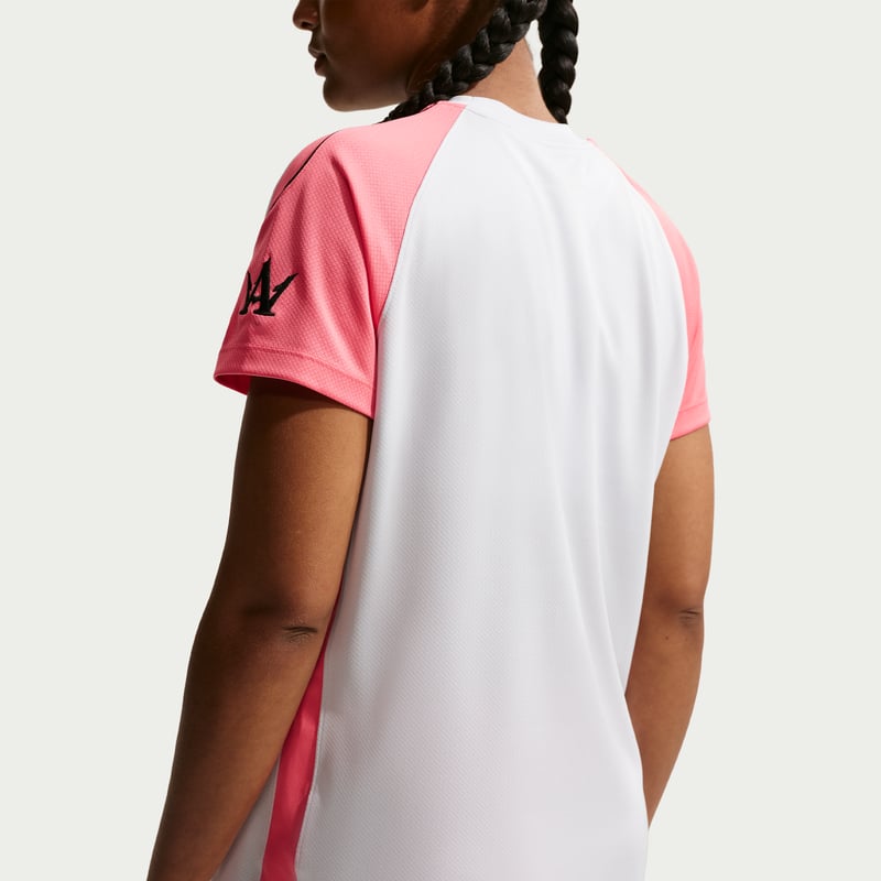 Nike Strike 'Alexia Putellas' Dri-FIT IO8771-043 02