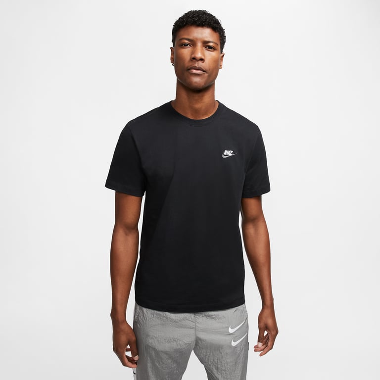 Nike Club
