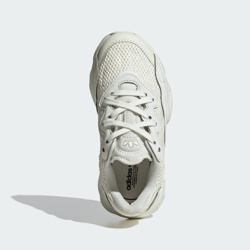 adidas OZWEEGO IE2789 02