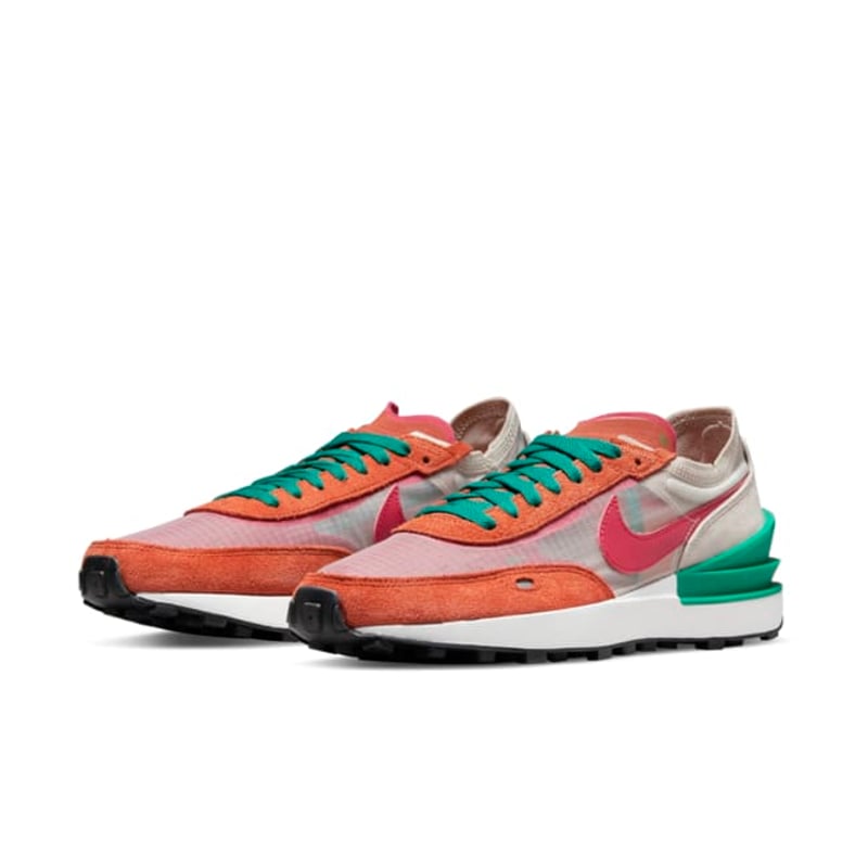 Nike Waffle One DN4696-800 05