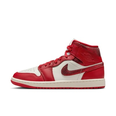 Jordan 1 Mid SE HJ9337-106