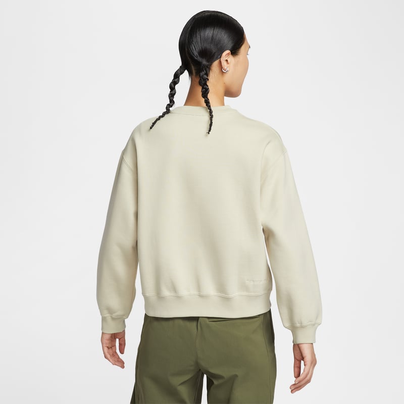 Nike ACG "Tuff Fleece" Therma-FIT Crew-Neck Sweatshirt "Light Khaki" | Kvinnor | | 02 | SPORTSHOWROOM