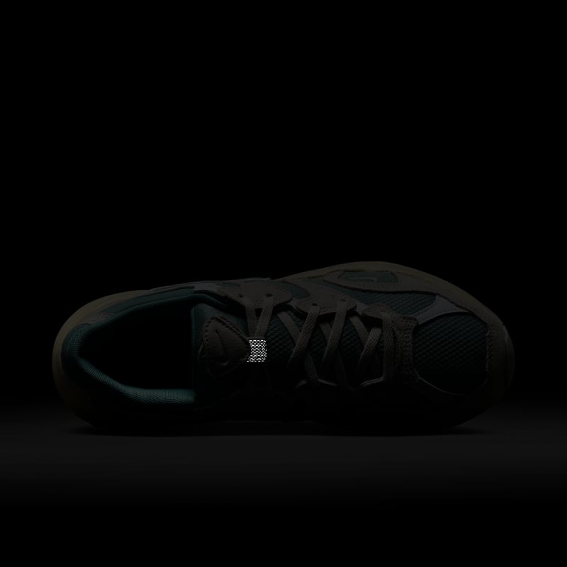 Nike AL8 IB3952-001 09