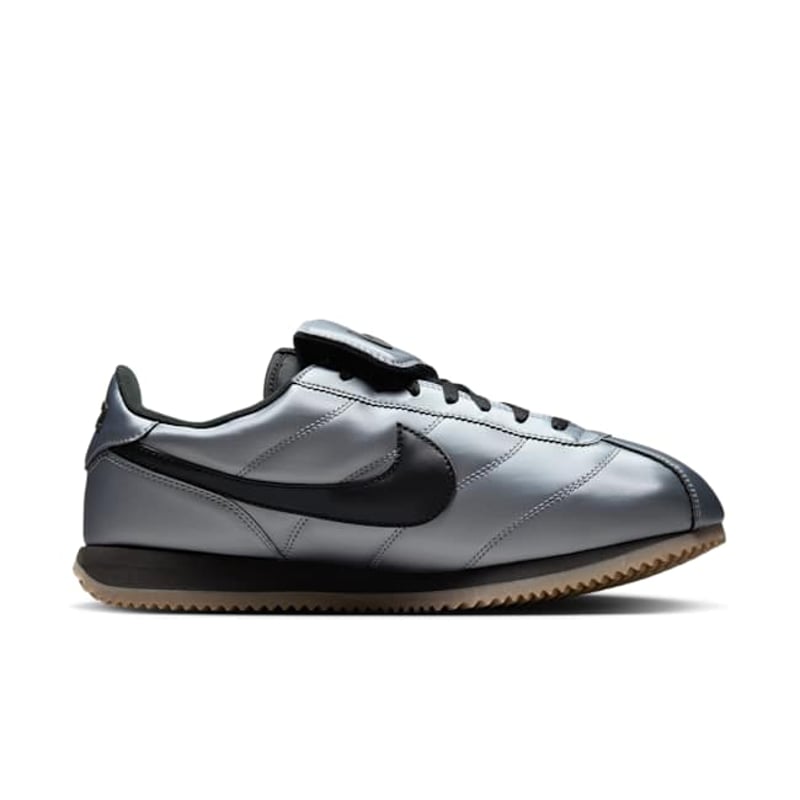 Nike Cortez SE HQ3490-099 03