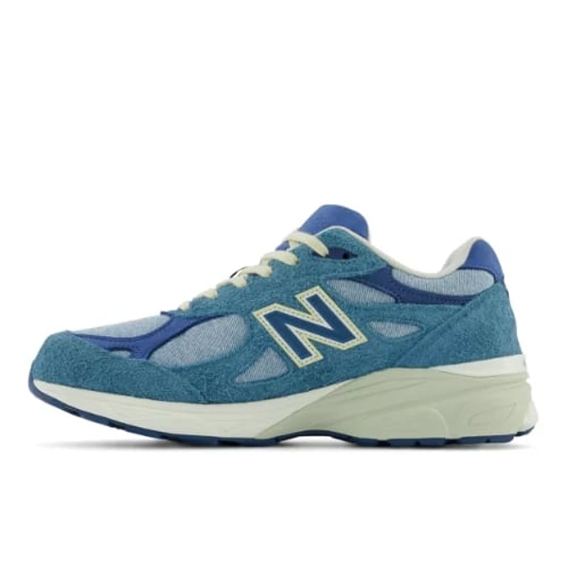 New Balance 990v3 Made In USA x Levi's M990LI3 02
