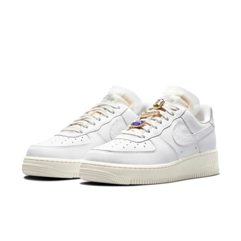 Nike Air Force 1 Low Premium DN5463-100 05
