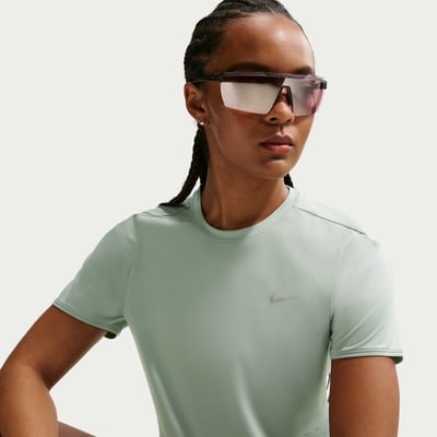 Nike Swift Dri-FIT HM9698-006 01