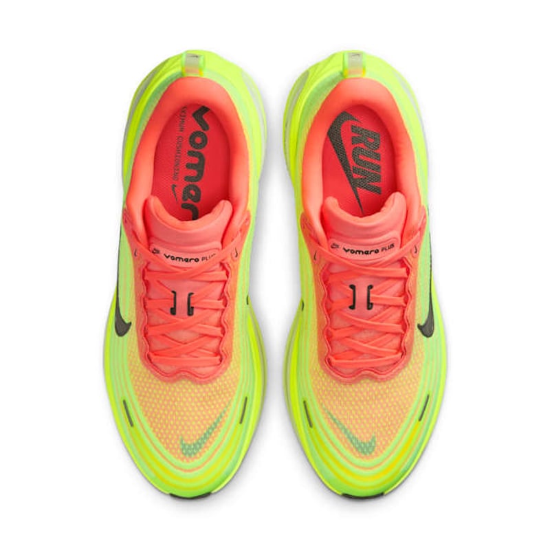 Nike Vomero Plus HV8150-800 04