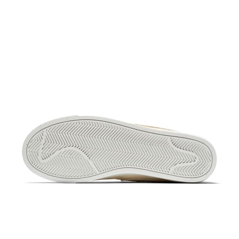 Nike Blazer Low LX AV9371-102 02