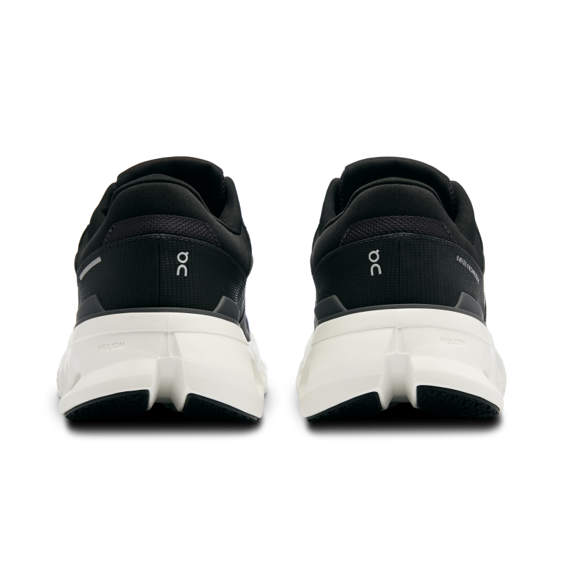 On Cloudrunner 2 3ME10140264 05