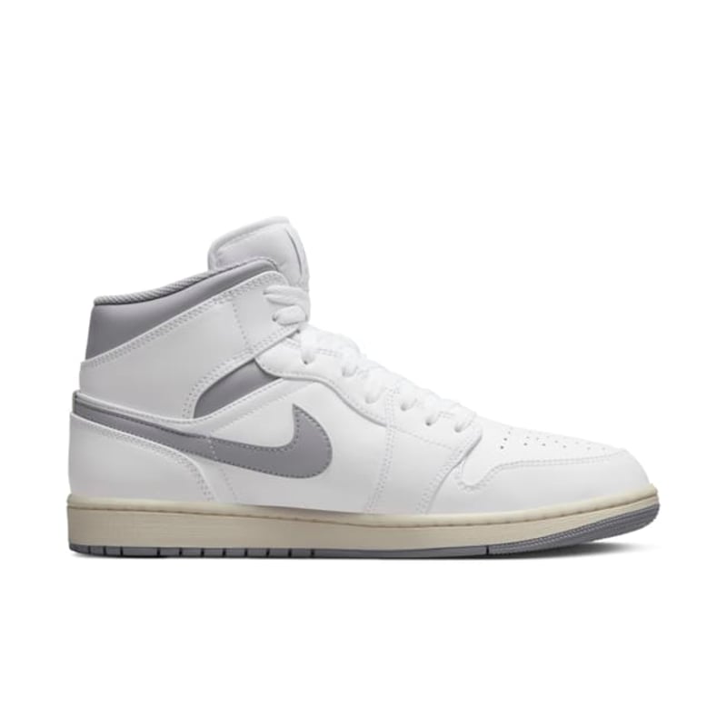Jordan 1 Mid 554724-135 03