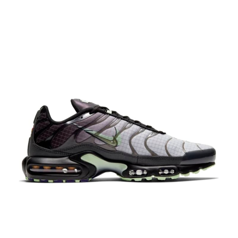 Nike Air Max Plus CT1619-001 03