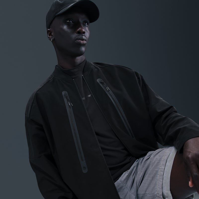 Nike Tech Dri-FIT Shori Bomber HV0951-010 03